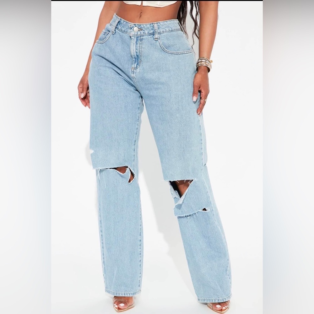Cut out denim jeans by Fashion Nova